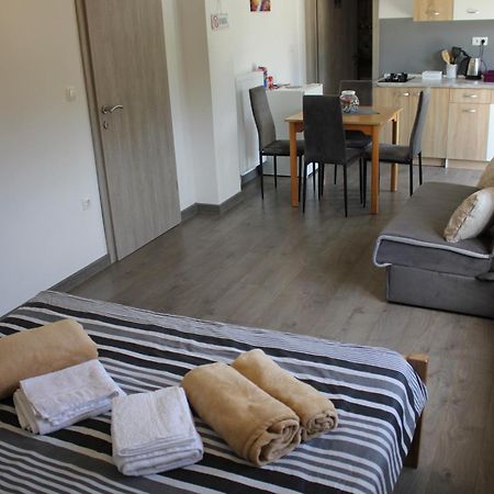 Studio Apartments Adian Korenica Rom bilde